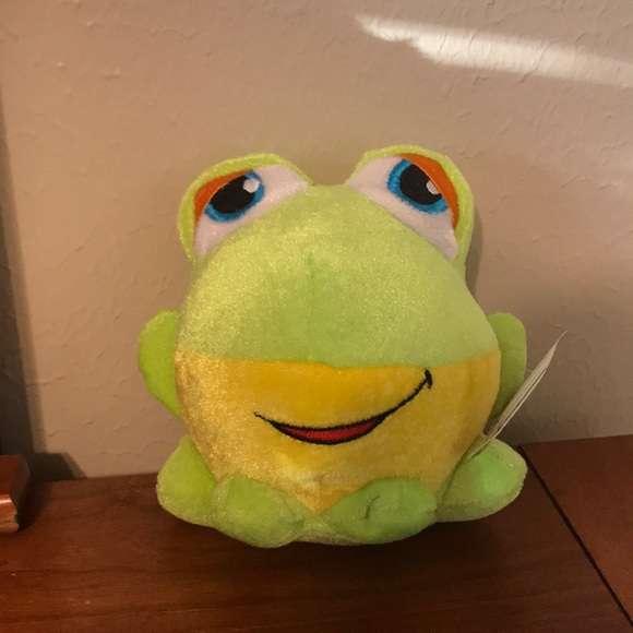 Stuffed Animals - Picture 2 of 5